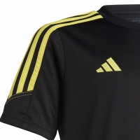 Koszulka dla dzieci adidas Tiro 23 Club Training Jersey czarno-?o?ta IC1591