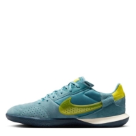 Nike Streetgato Low Top Football Shoes