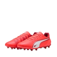 Football boots
Puma King Match FG/AG 108315 01