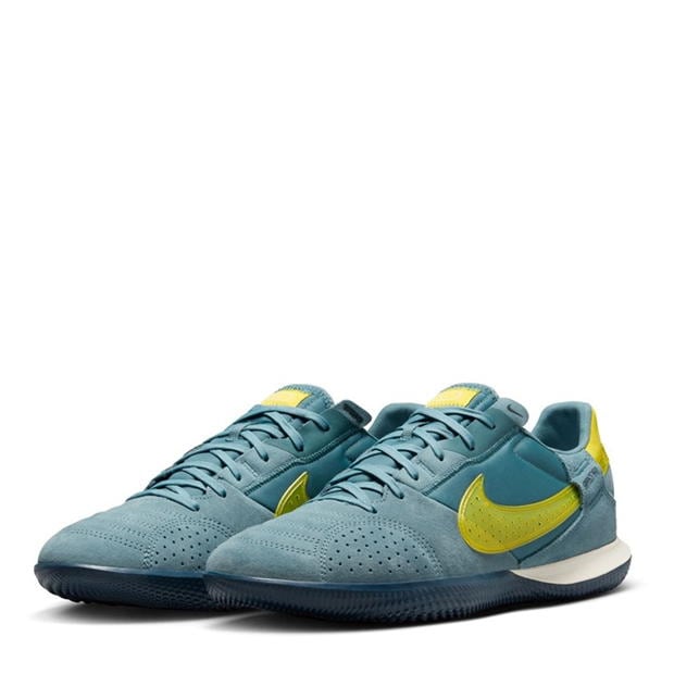 Nike Streetgato Low Top Football Shoes