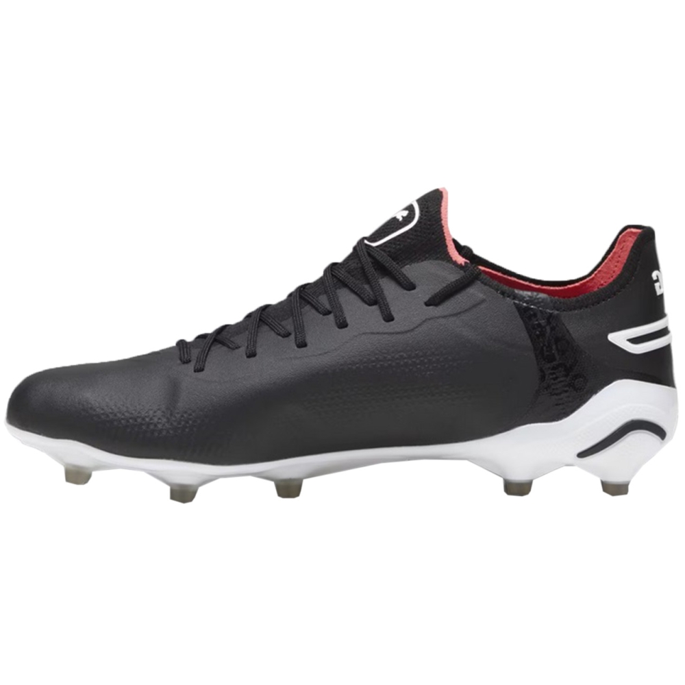 Football shoes Puma King Ultimate FG/AG 107563 01