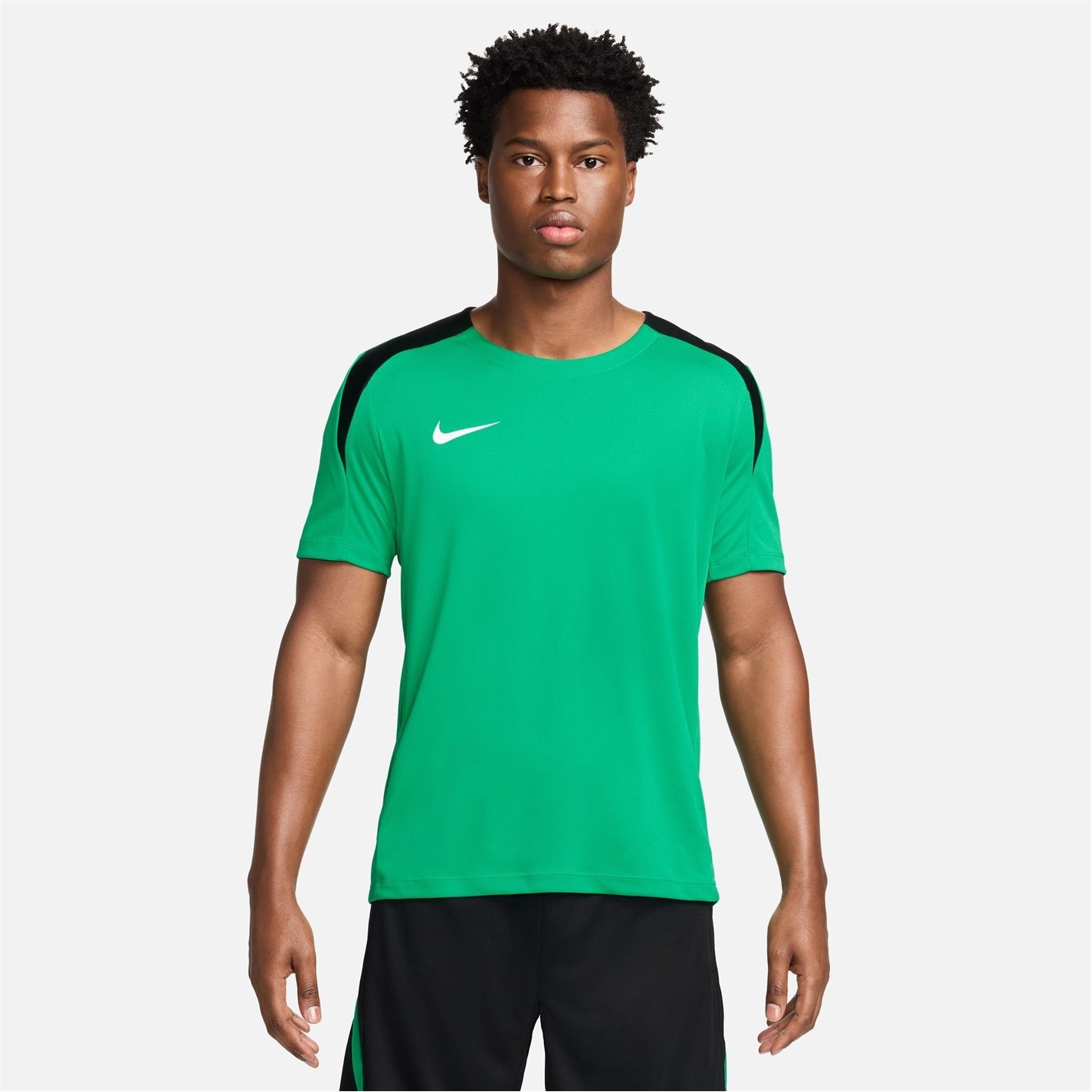 Nike Strike Mens Dri-FIT Short-Sleeve Global Football Top