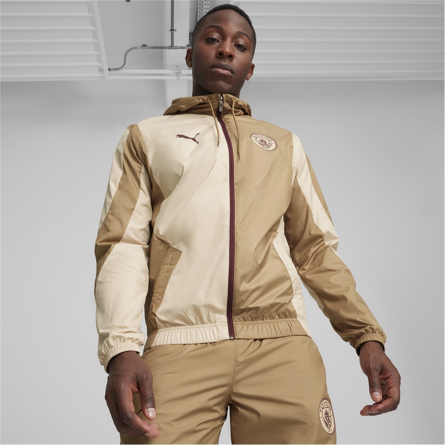 Puma Manchester City Pre-Match Woven Jacket Adults