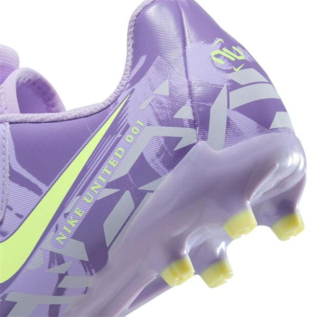 Nike Phantom GX II Academy Junior Firm Ground Football Boots