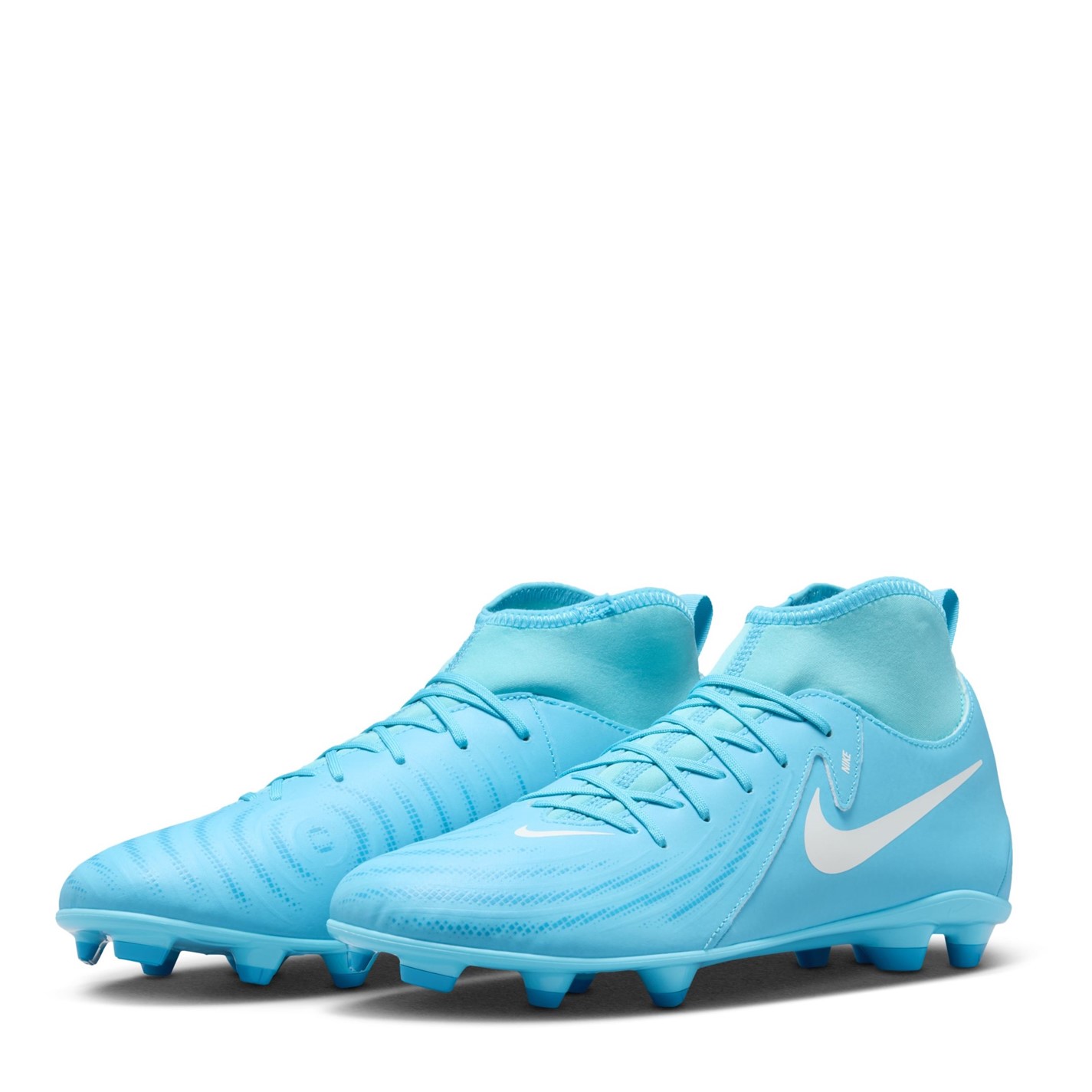 Nike Phantom Luna II Club Firm Ground Football Boots