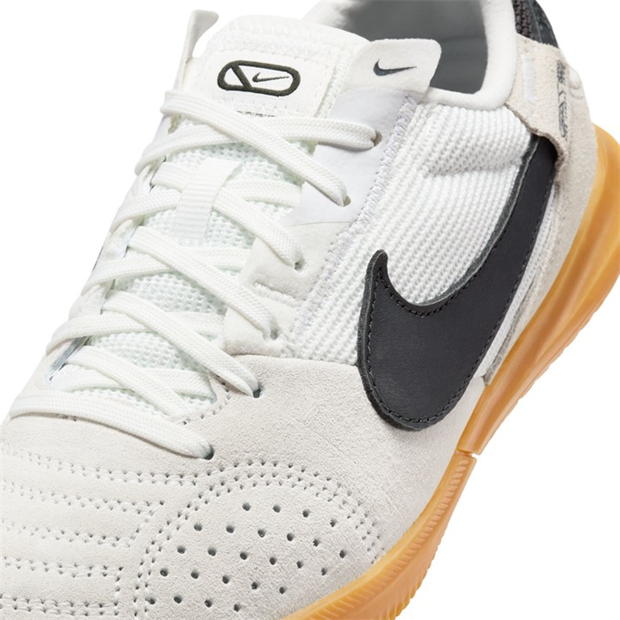 Nike Streetgato Low Top Junior Indoor Football Boots