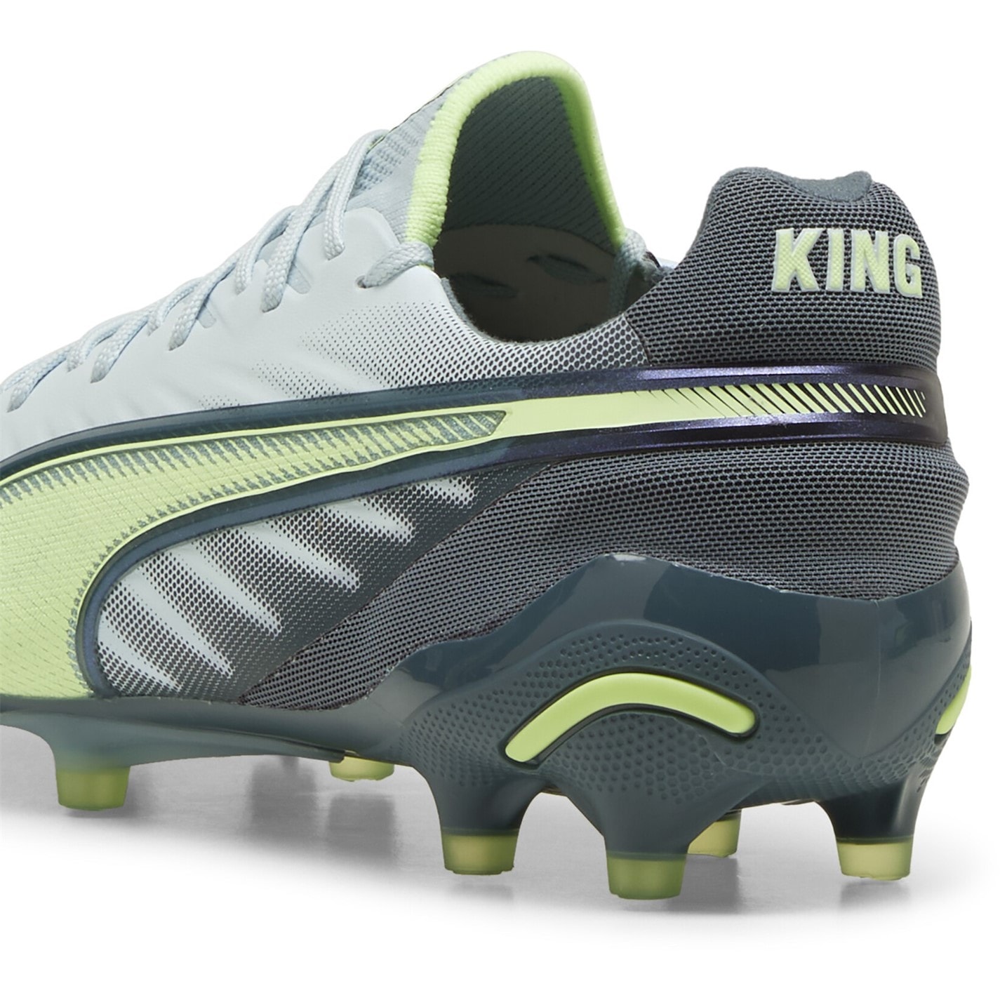 Puma King Ultimate Womens Firm Ground Football Boots