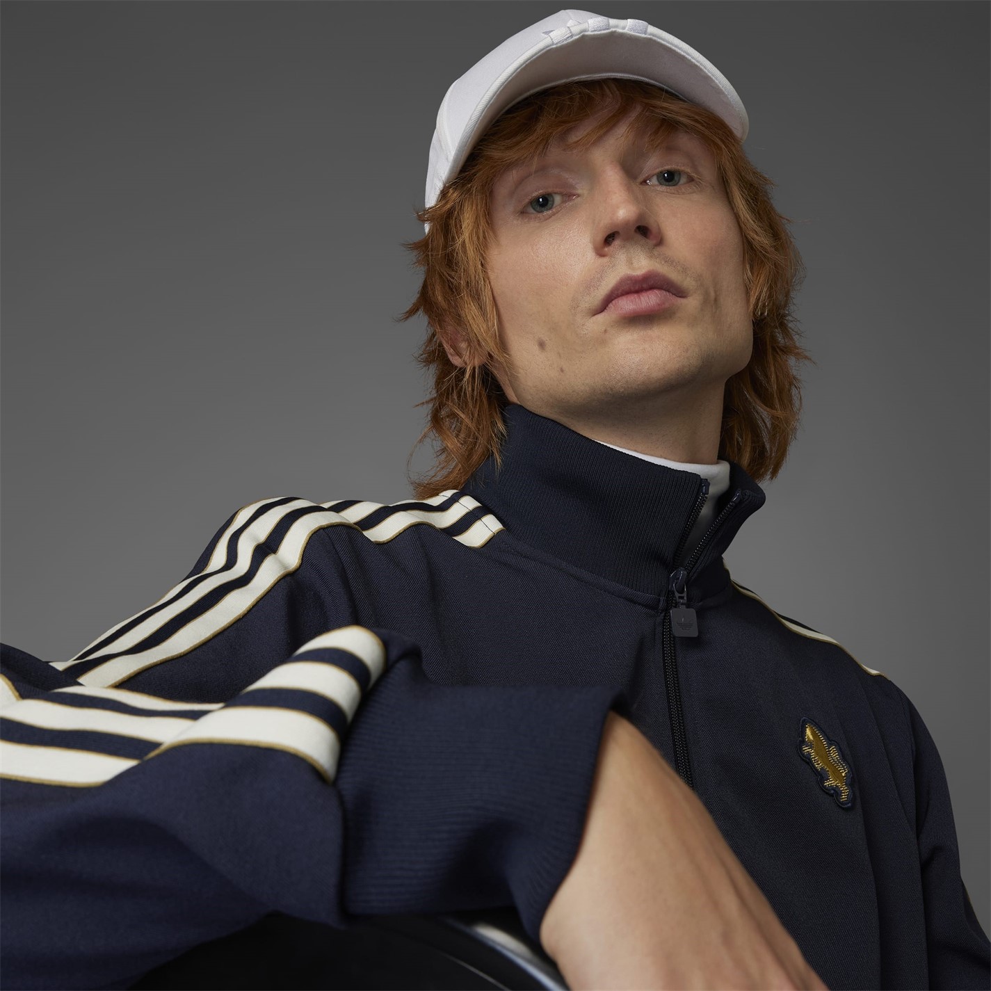 adidas Juventus 2025 Icon Retro Jacket Adults