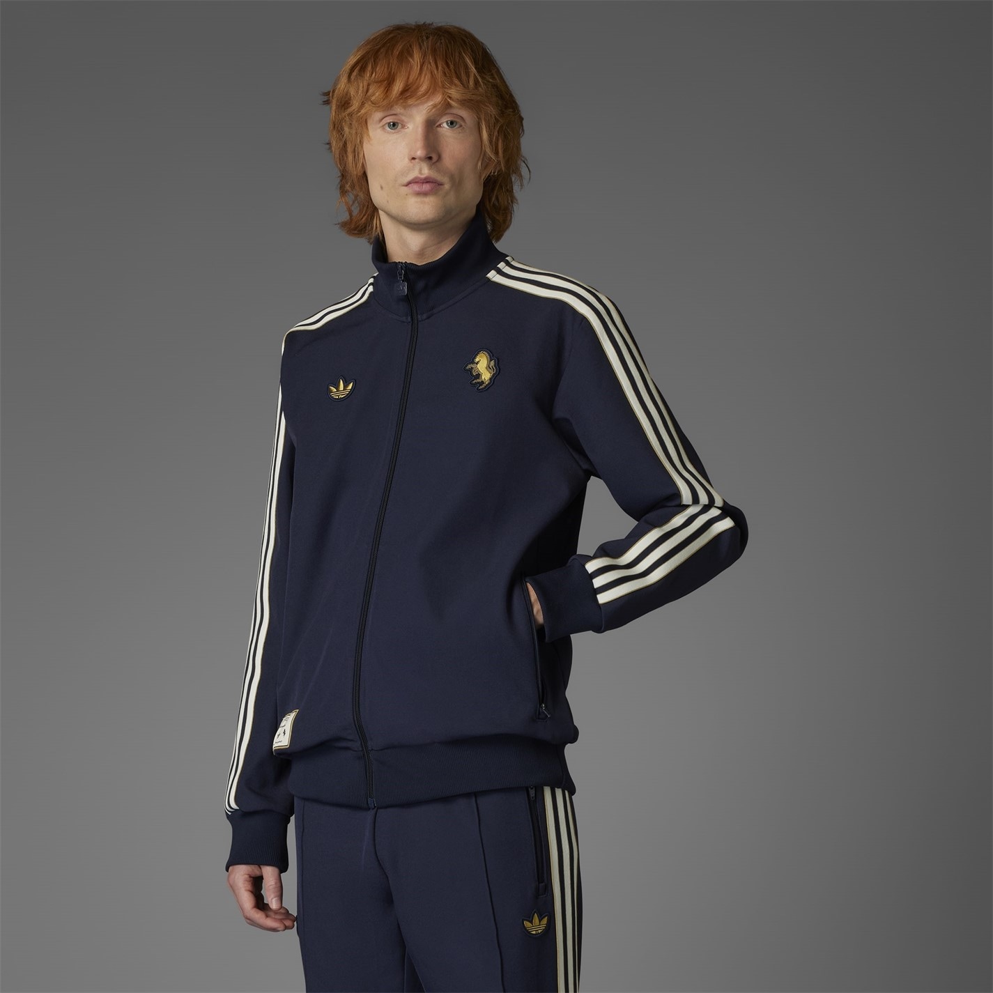 adidas Juventus 2025 Icon Retro Jacket Adults