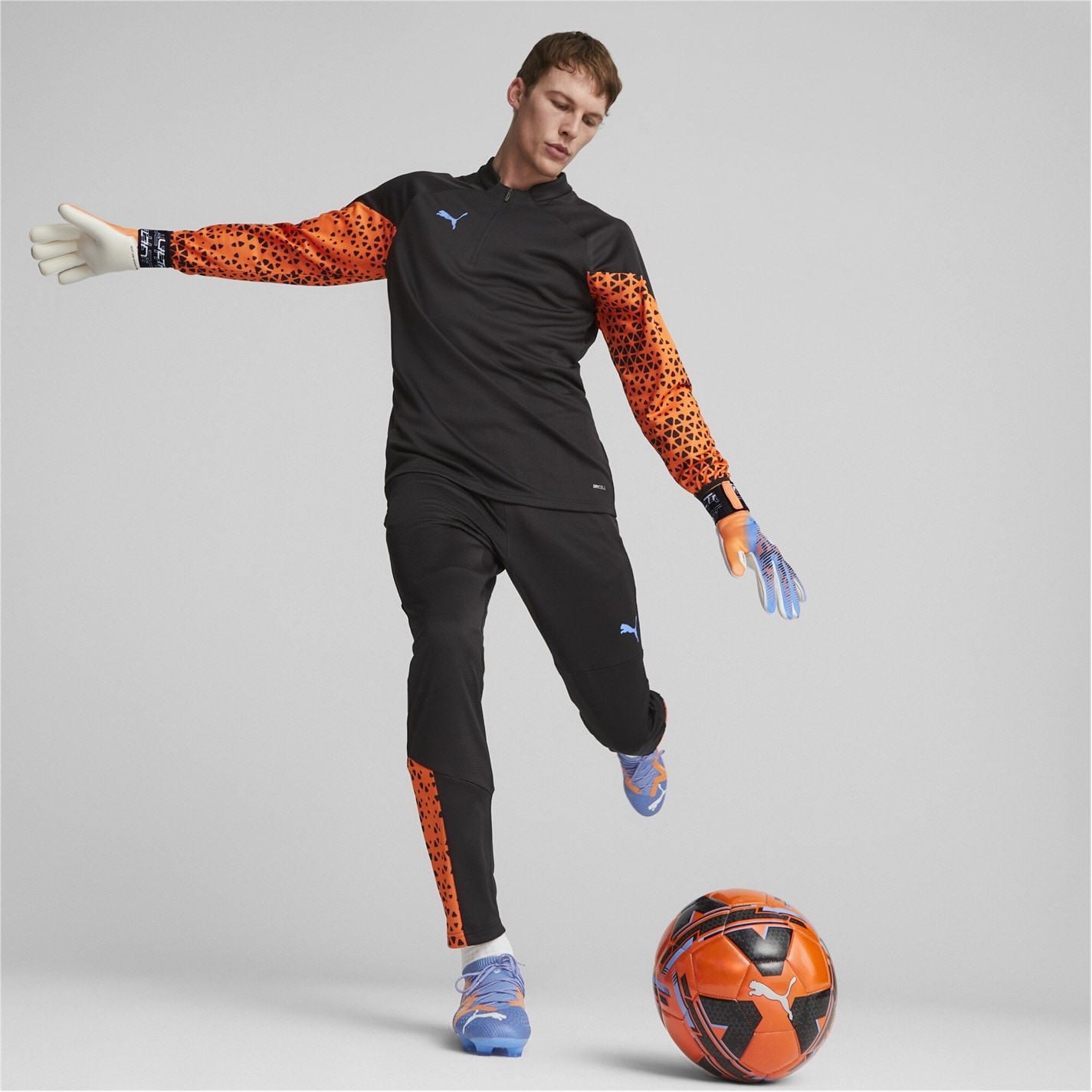 Puma Ultra Grip Goalkeeper Gloves