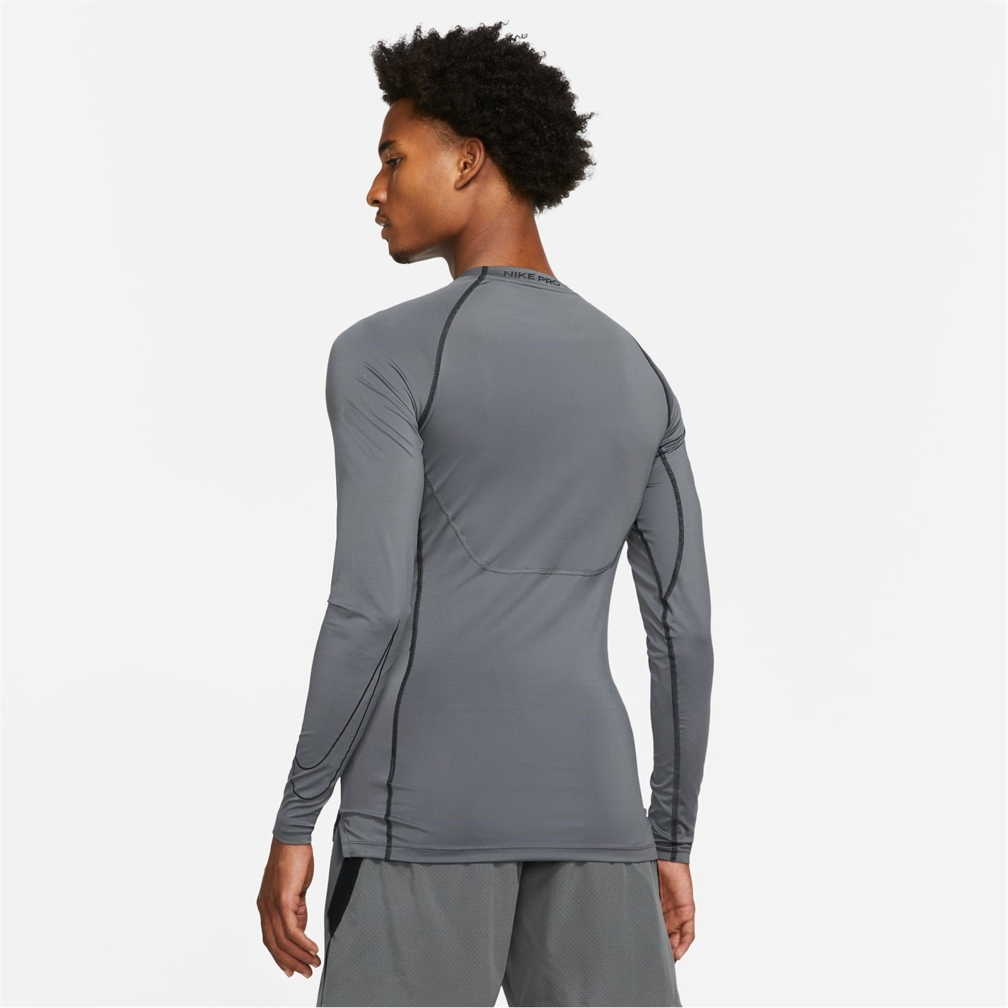 Nike Pro Dri-FIT Mens Tight Fit Long-Sleeve Top