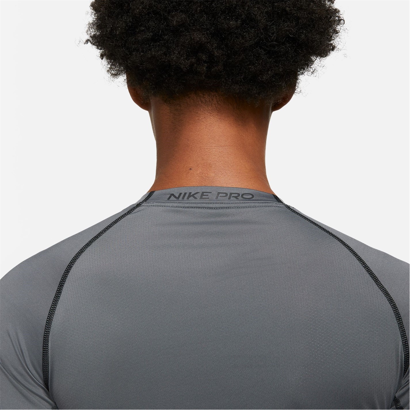 Nike Pro Dri-FIT Mens Tight Fit Long-Sleeve Top