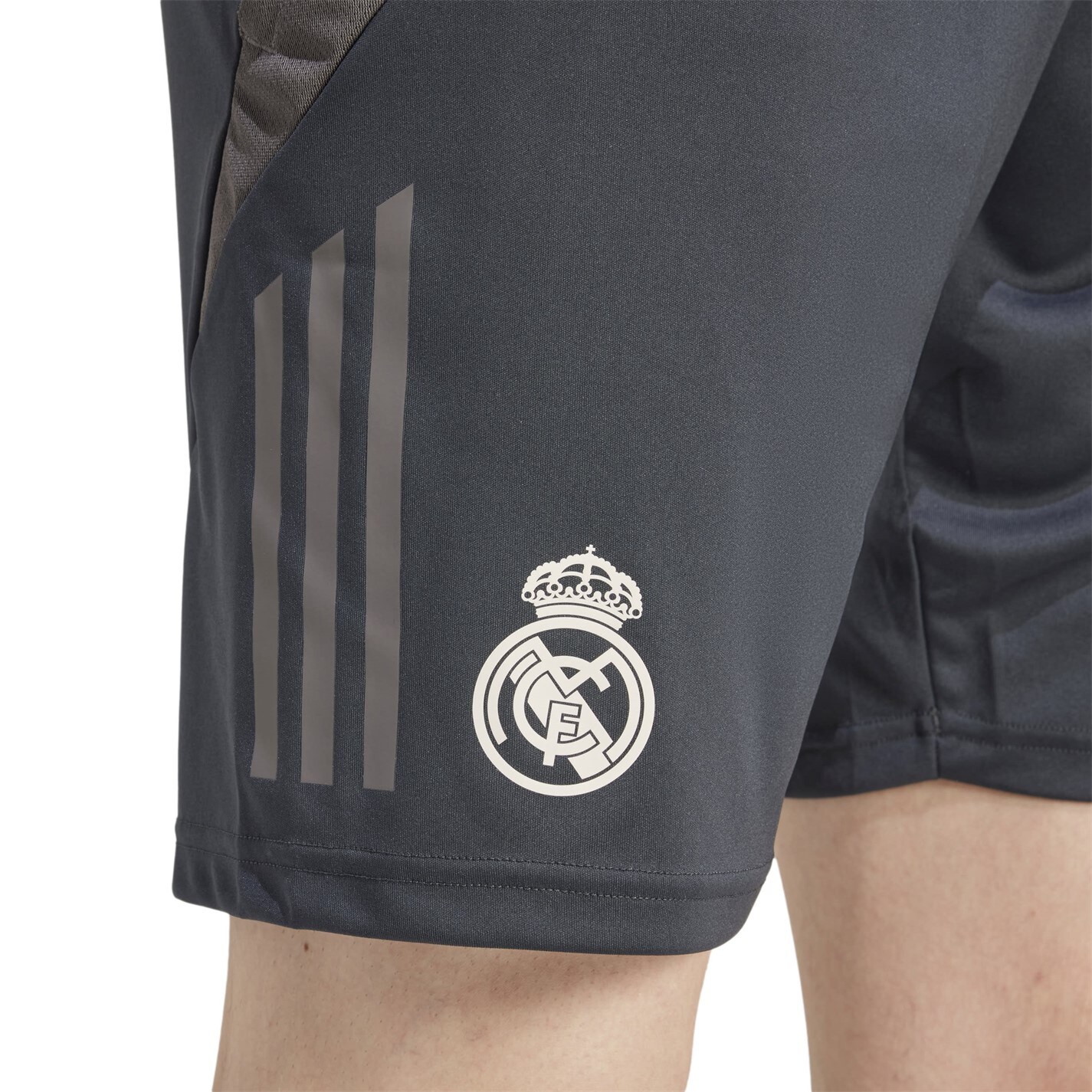 adidas Real Madrid Tiro 24 Training Shorts Adults