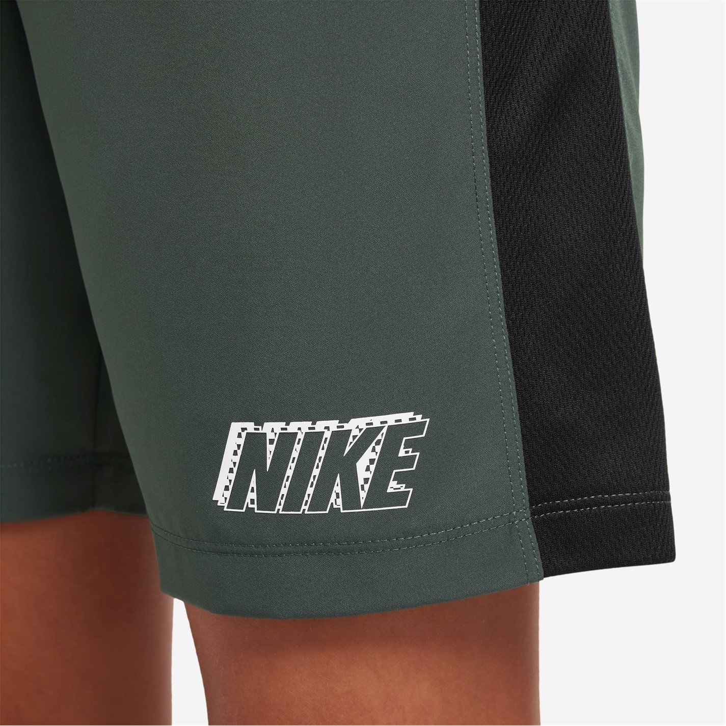 Nike Dri-FIT Academy Big Kids Graphic Soccer Shorts