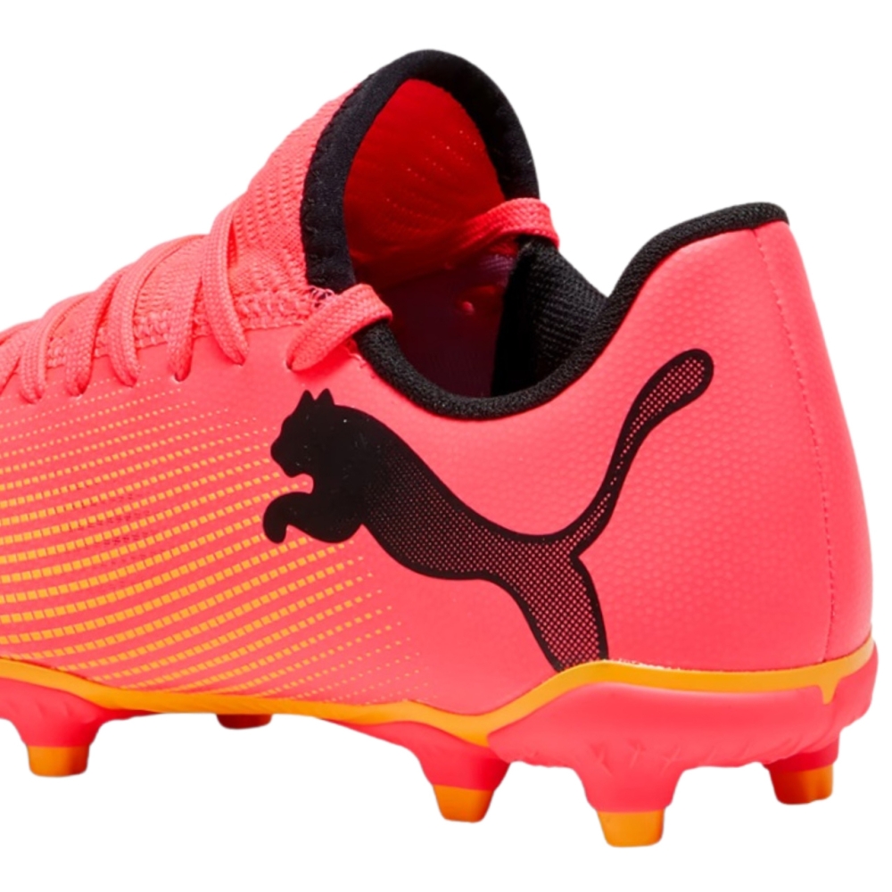 Pantofi de fotbal Puma Future 7 Play FG/AG 107723 03